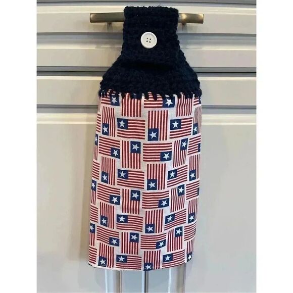 Crochet Top Kitchen Towel- American Flags - Picture 1 of 2